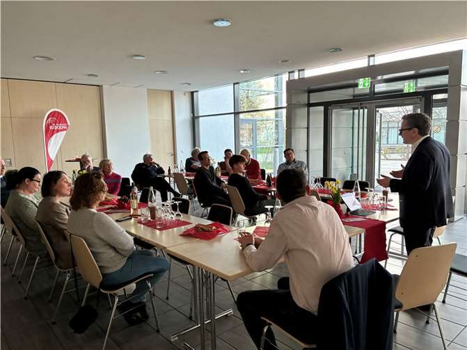SPD-Bundestagsabgeordnete Dr. Thorsten Rudolph zu Gast im Bürgerhaus in Urbar.  Foto: SPD Urbar