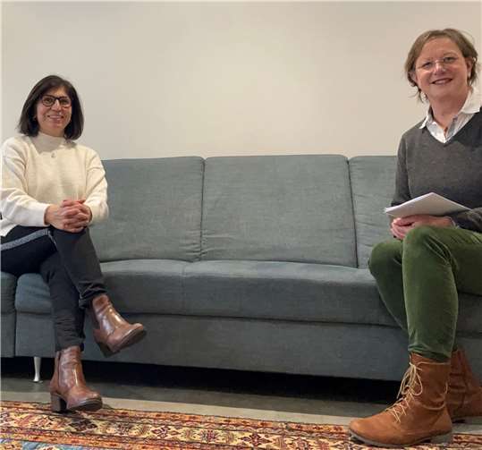 SPD-Landtagskandidatin Karin Küsel im Gespräch mit Zeynep Begen. Foto: privat