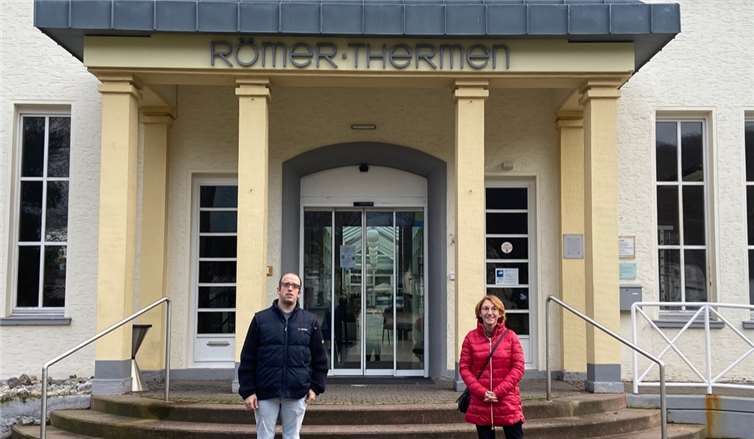 SPD-Landtagskandidatin Susanne Müller im Gespräch mit Michael Matern. Foto: privat