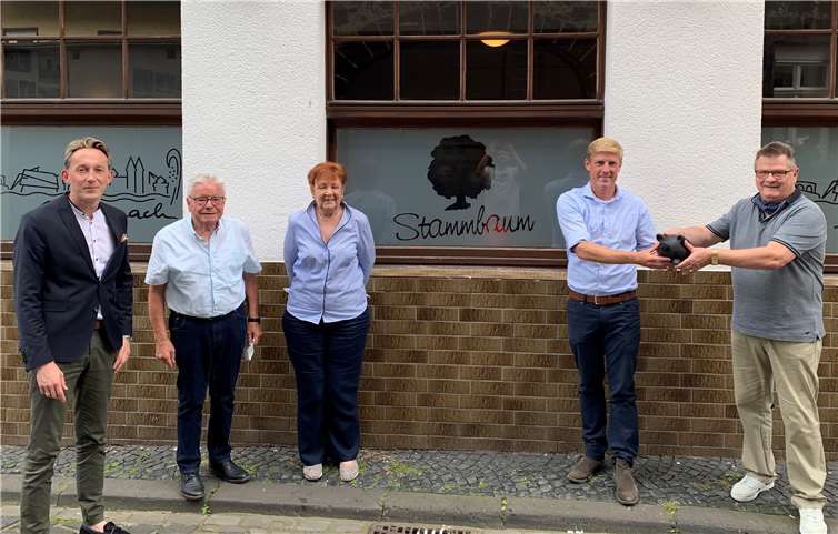 SPD Senioren übergaben Geldsammlung für die Hochwasserkatastrophe an der Ahr.Quelle: SPD Andernach