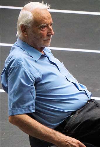 SPD Urgestein Sigurd Remy wurde aus der SPD Fraktion ausgeschlossen und stimmte mit Robert Raab als einzige gegen die Abwahl