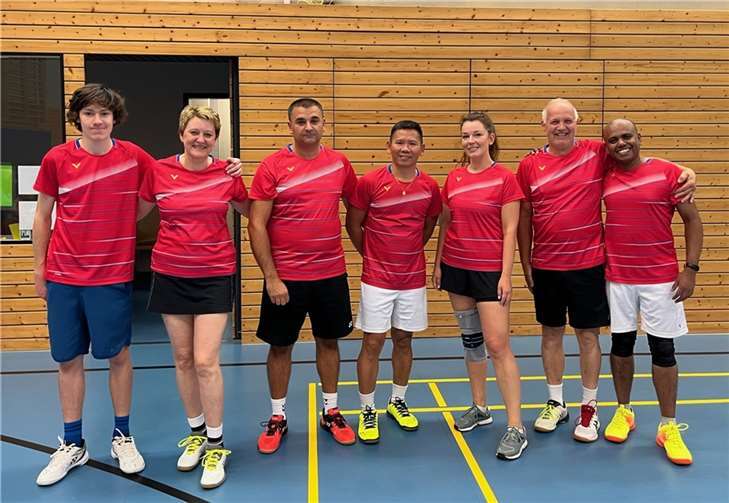 SV Unkel v.l.n.r. William Unkel, Claudia Bauch, Skender Bunjaku, Custer Aranas, Tetiana Horets, Claus Schulte und Arun Karuvelil. Fotos: Brigitte Prax und Custer Aranas