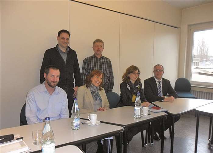 Sabine Bätzing-Lichtenthäler und Petra Elsner sagten der Firma ZF Friedrichshafen AG in Ahrweiler ihre Unterstützung zu. privat