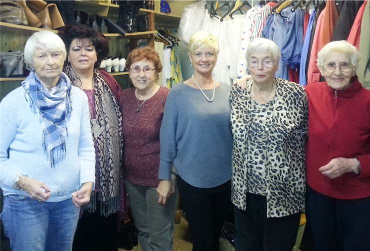 Sabine Helmsen und Petra Herf besuchten die Damen der Kleiderstube.privat