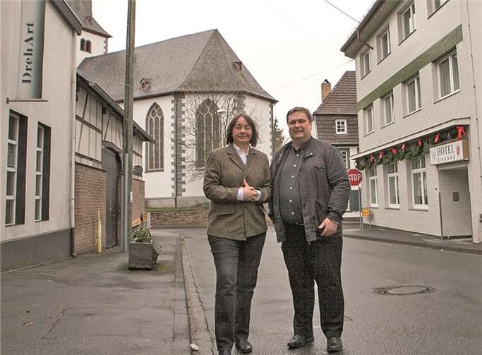 Sabine Killmann und Oliver Henkel von den Wachtberger Grünen wollen unter dem Motto „Regional ist FANomenal“ ein Verzeichnis aller Wachtberger Handwerker, Dienstleister und Handelsunternehmen im Internet starten. -JOST-