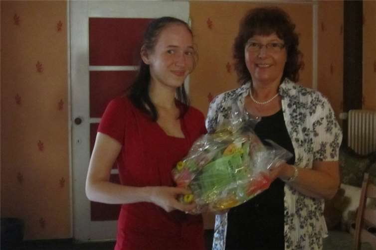 Sabrina Kossmann (links) ist seit zehn Jahren aktive Tänzerin.