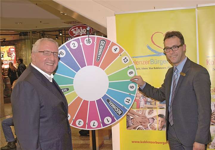 Sachpreise konnten beim Glücksrad gewonnen werden. Privat