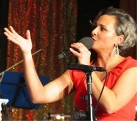 Sängerin Annette Briechle ist in diesem Genre bereits bekannt. Fotos: privat