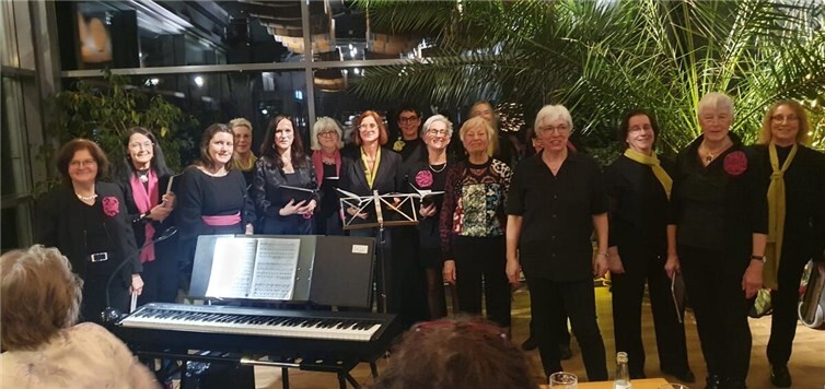 Sängerinnen aus der Moselregion begeistern im VinoForum.