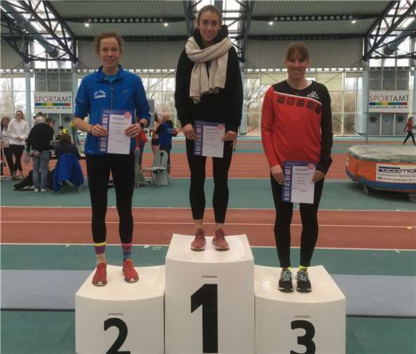 Sandra Teller (r.) erreichte nach einem tollen Schlussspurt mit Rang 3 einen Platz auf dem Podest. Foto: privat