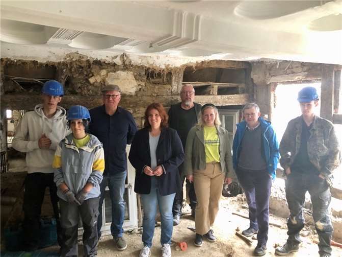 Sandra Weeser besuchte ein hoffnungsvoll stimmendes Projekt im Ahrtal. Foto: privat