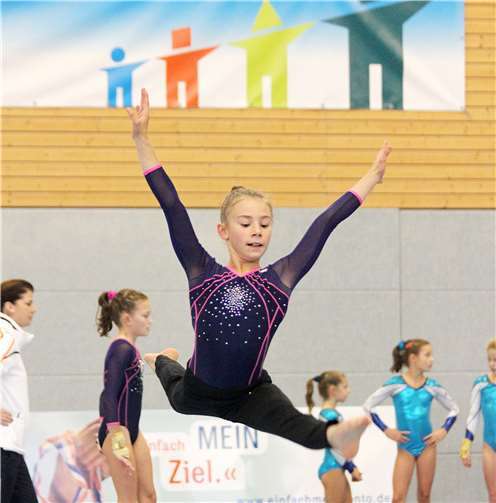 Sarah Hoepp vom TV Cochem beim Einturnen.privat