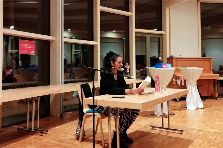 Sarah Vecera las zu rassistischen Strukturen in der Kirche