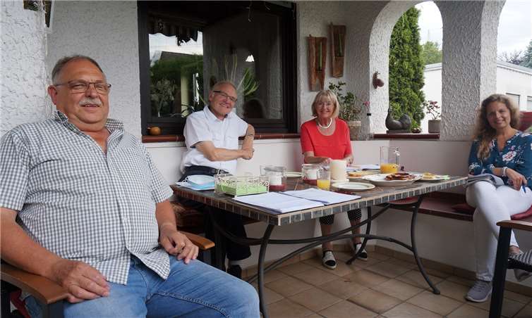 Satzungsbesprechung Fraktion mit Karin Plank-Dietz. Foto: privat