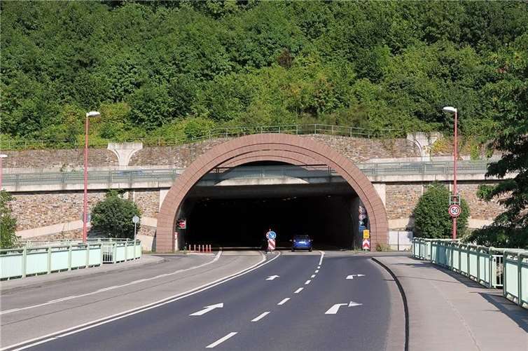 Koblenz: Glockenbergtunnel wird voll gesperrt Schaengel / Wikimedia Commons CC