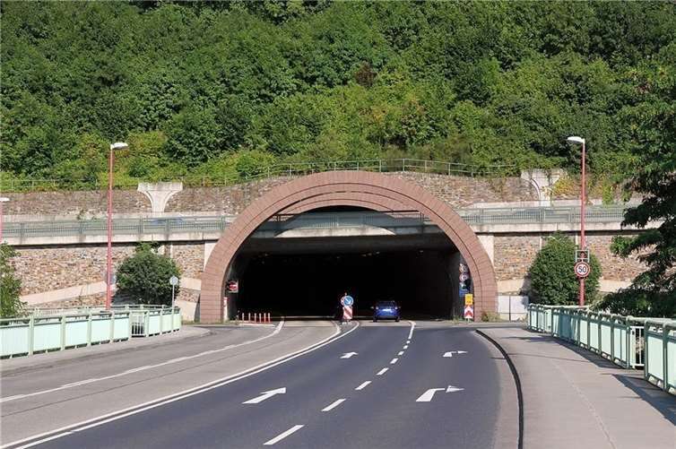 Wegen Reinigungsarbeiten: Glockenbergtunnel wird voll gesperrt Schaengel / Wikimedia Commons CC