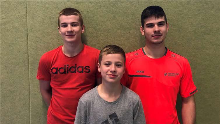 Schamil Sulejmanov, Abdullah Sulejmanov und Musa Sulejmanov (von links) vertreten den RSV Rheinbach auf der deutschen Meisterschaft.
