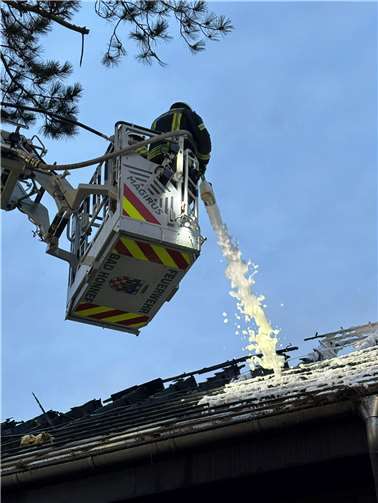 Schaumeinsatz. Fotos: Freiwillige Feuerwehr Bad Honnef