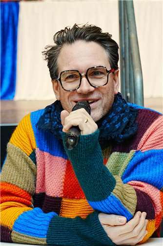 Schauspieler Boris Weber hob die Benefizveranstaltungen aus der Taufe und wurde von der positiven Resonanz förmlich überrollt.