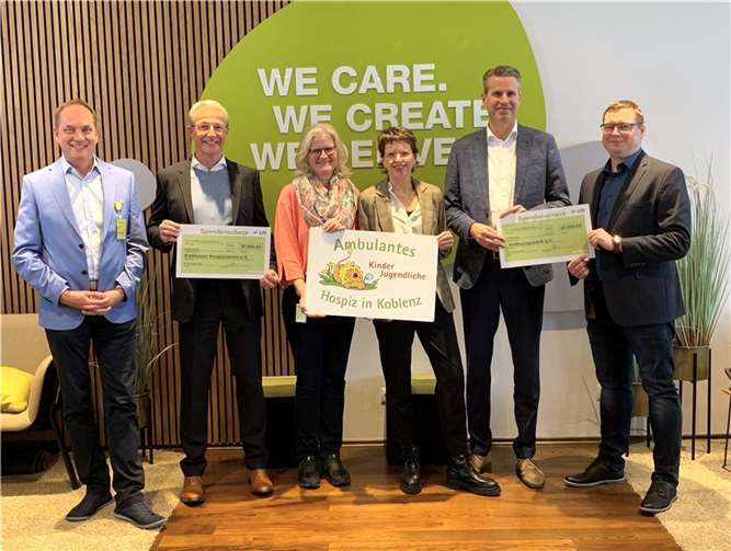 Scheckübergabe durch die LTS an den Koblenzer Hospizverein und das Hoffnungswerk, von links: Marcus Kneip,Presse- und Öffentlichkeitsarbeit Koblenzer Hospizverein e.V., Bas van Buijtenen, LTS CEO, Sonja Schweikert, Miatrbeiterin Kinder- und Jugendhospiz, Ina Rohlandt, Geschäftsführerin Koblenzer Hospizverein e.V., Ulrich Sielaff, LTS Finanvorstand, und Eduard Vogel, 1. Vorsitzender Hoffnungswerk e.V. Foto: LTS