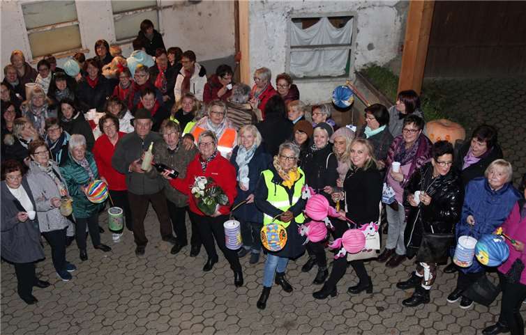 „Scheene Kenne“ vor Beginn des Fackelzugs.Foto: privat