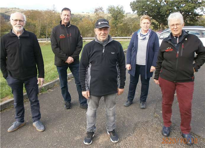 Schießen in der Landesoberliga : Robert Korden, Gerd Stenzel, Ernst-Peter Heinen, Manuela Weinand, Birgit Becker. Foto: privat