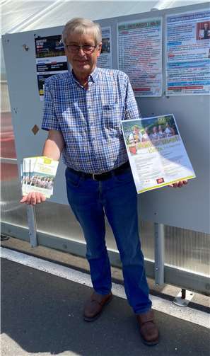 Schirmherr Hans Peter Röhrig wirbt für das 90. Heimat- und Weinfest in Klotten mit großem Jubiläums-Programm vom 2. bis 5. August für Jung und Alt bei freiem Eintritt. Foto: röhrig