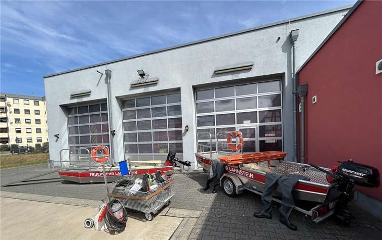 Schnelle Evakuierung auch für ältere und eingeschränkte Menschen bietet die neue Ausstattung der Freiwilligen Feuerwehr Lahnstein.