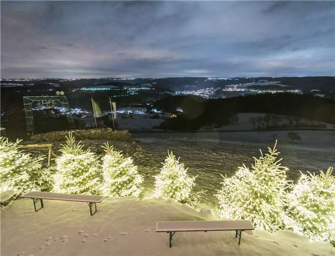 Schön ist der Blick vom Malberg ins winterliche Wiedtal.Andreas Pacek / Touristik-Verband Wiedtal e.V.