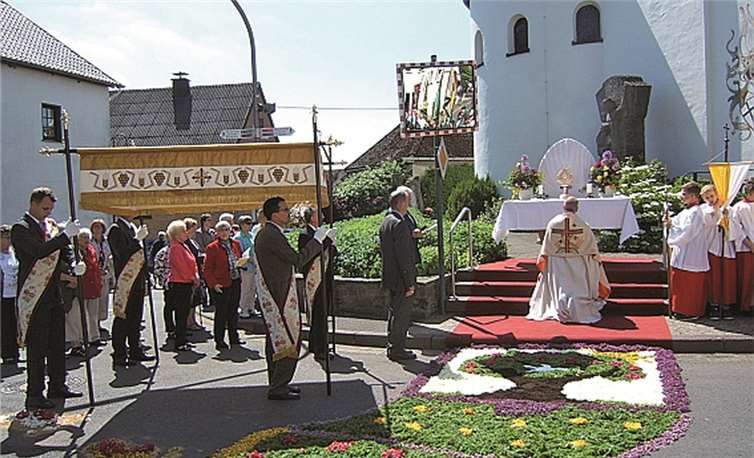 Schöne Tradition in Wershofen: die Fronleichnamsprozession.privat