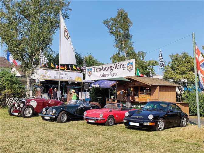 Schöne Traditionen bleiben, und so laden am Wochenende des 13. und 14. Juli die Oldtimerfreunde Wormersdorf nun schon zum 25. mal zu ihrem Oldtimertreffen nach Wormersdorf ein. Foto: privat
