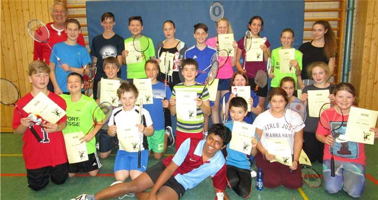 Schoko-Nikoläuse und Urkunden wurden an alle verteilt.privat