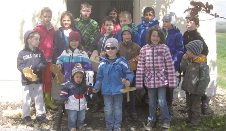 Schon die Kleinsten beteiligen sich an der Brauchtumspflege.  privat