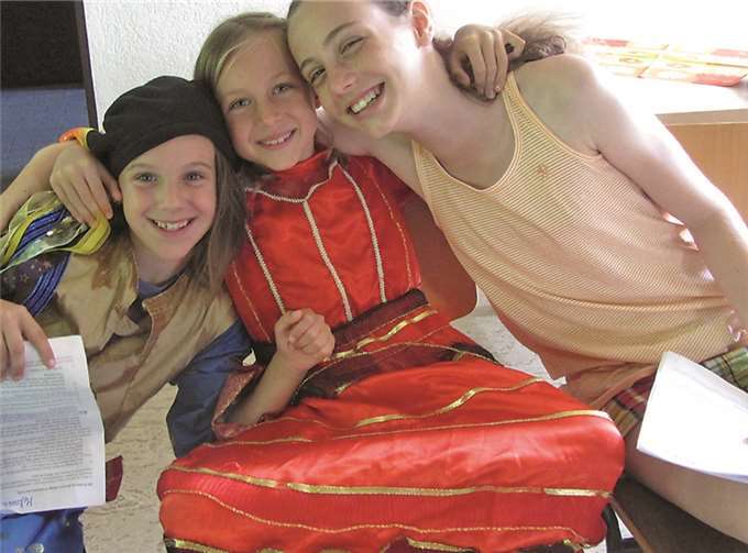 Schon die Proben fürs Theaterspielen machen Spaß.