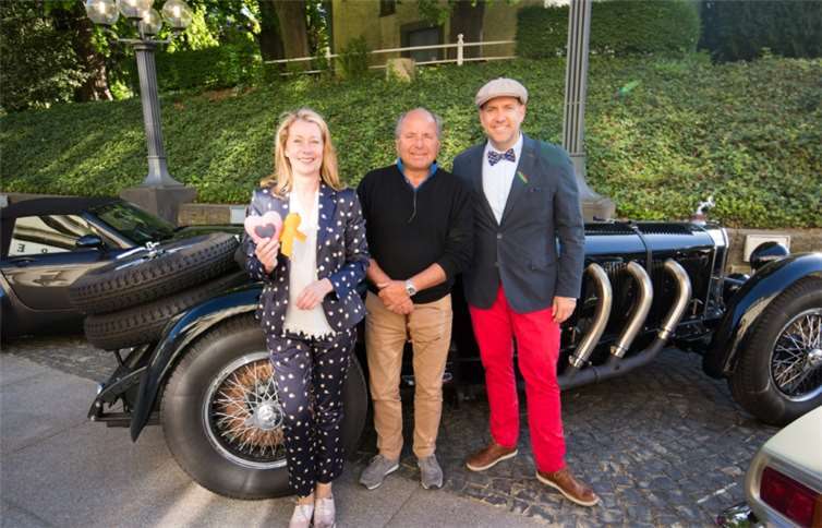 Schon zum zweiten Mal machten sich die Oldtimer-Piloten für die Stiftung schwerkrankes Kind des Bunten Kreises Rheinland auf den Weg. Bunter Kreis Rheinland