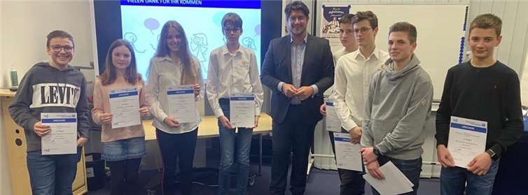 Schüler aus Nentershausen, Höhr-Grenzhausen und Dernbach nahmen am Wettbewerb teil.Foto: privat