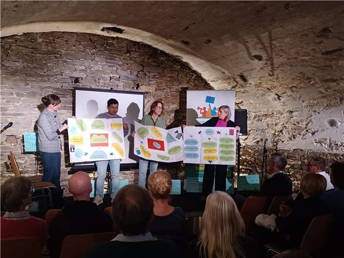 Schüler und Migranten diskutierten über Vorurteile und Grundrechte. Foto: VG Montabaur / Christina Weiß