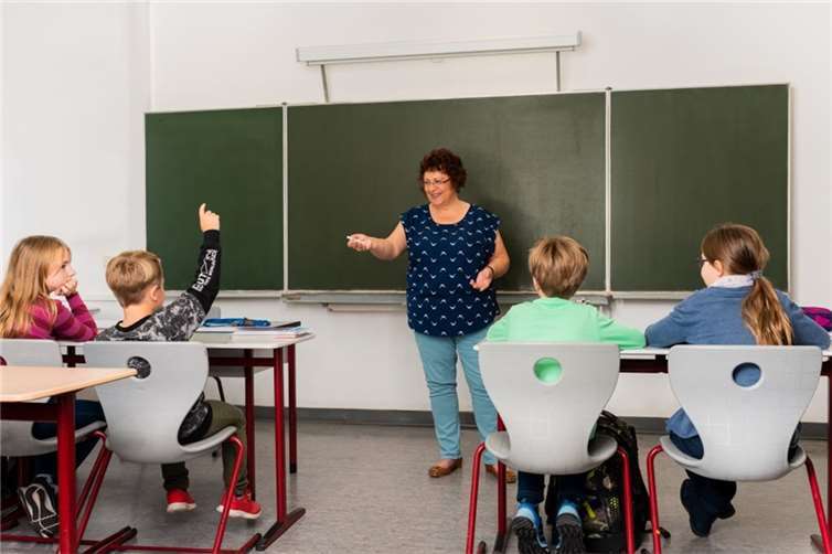 Schülerinnen, Schüler und Kita-Kinder sind während ihres Besuch in einer Bildungseinrichtung gesetzlich unfallversichert.Quelle: UK RLP