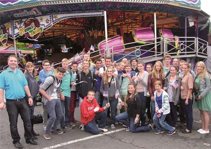 Schülerinnen und Schüler beider Bildungsstätten besuchten die diesjährige Kirmes in Dierdorf.Privat
