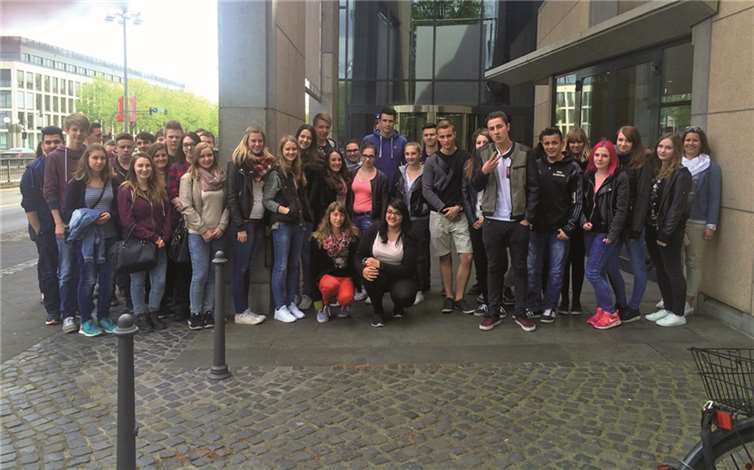 Schülerinnen und Schüler der 10. Klassen besuchten das Haus der Geschichte in Bonn. privat