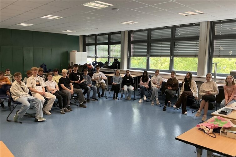 Schülerinnen und Schüler der Klasse 7b beim Courage-Tag