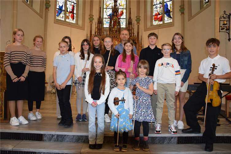 Schülerinnen und Schüler der Kreismusikschule Mayen-Koblenz aus der Verbandsgemeinde Vordereifel beeindruckten das Publikum.  Foto: Ulla Buchmann
