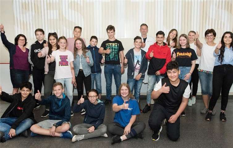 Schülerinnen und Schüler der Realschule plus Untermosel besuchten einen Tag lang die Kinderakademie Gesundheit in Mainz. Foto: Realschule plus Untermosel