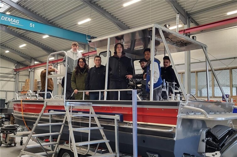 Schülerinnen und Schüler des Berufsvorbereitungsjahres der BBS Andernach zu Gast bei SBS Andernach 