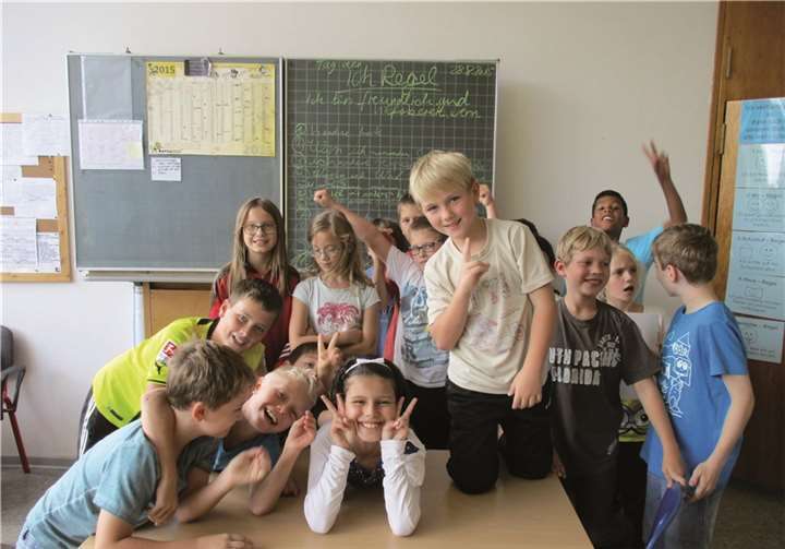 Schule kann auch Spaß machen, wie die Klasse 4a zeigt. Katholische Grundschule Meckenheim