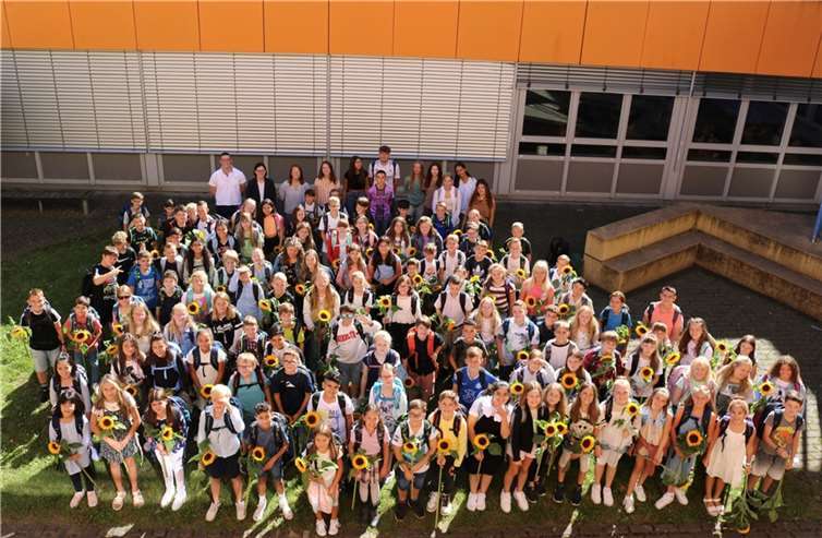 Schulgemeinschaft im Fokus: Einschulungsfeier am MRG setzt Zeichen. Foto: Luis Busch