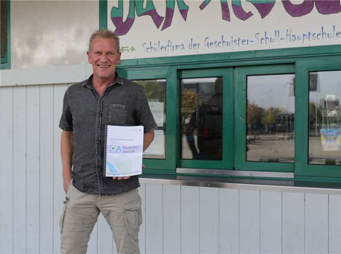 Schulleiter Peter Hauck ist zufrieden mit dem Ergebnis der Qualitätsanalyse. Foto: -CEW-