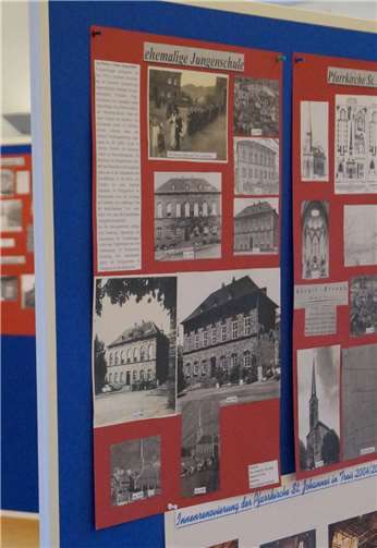 Schwarz-weiß-Fotos und Pläne auf 24 Tafeln hatte Heimatforscher Klaus Layendecker zur Geschichte von markanten Gebäuden in Treis zusammengestellt. Die älteste Aufnahme stammt übrigens aus dem Jahr 1880.