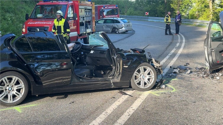 Schwerer Unfall auf der L258 bei Alteck Neuwied.