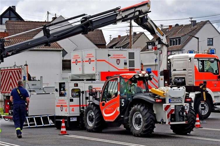 Schweres Gerät war im Einsatz.